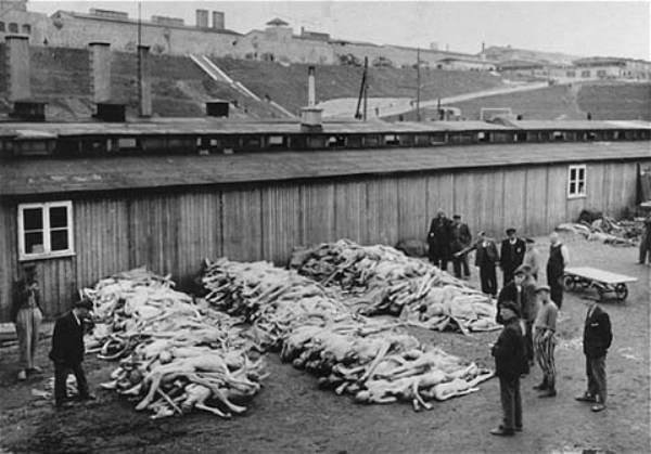 mauthausen1.jpg